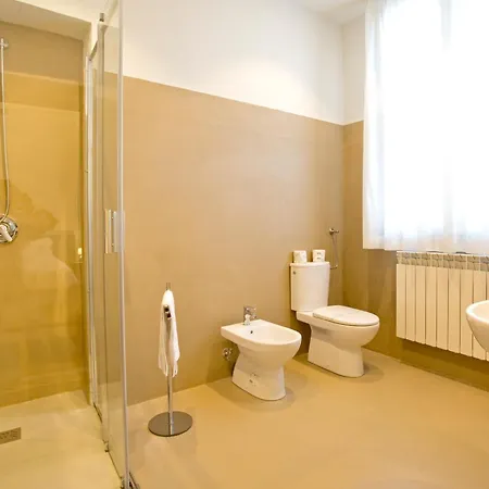 Appartamento Casa San Martino, Stylish Flat With Stunning Views Of S Cathedral Lucca